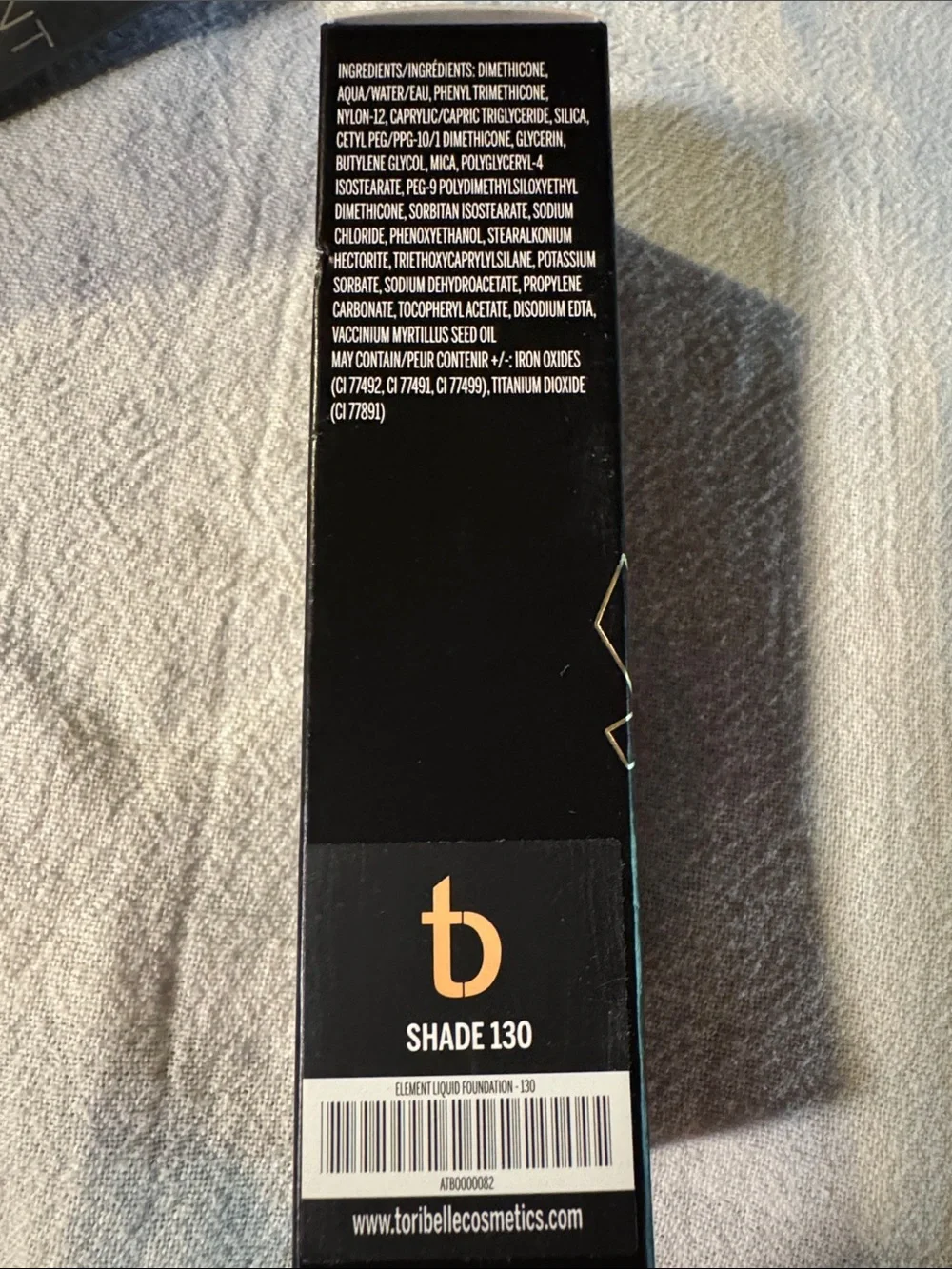 Element Liquid Foundation Shade 130- Black & Gold Box